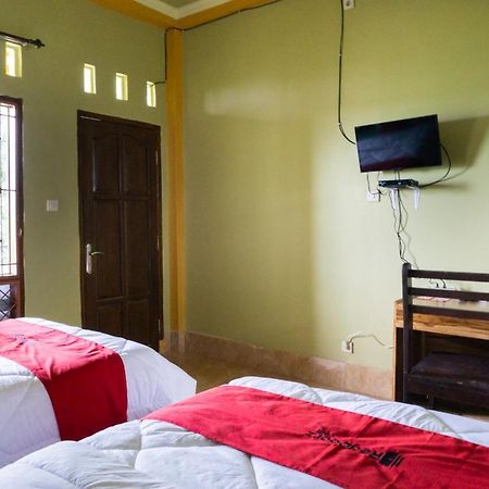 Reddoorz Near Senaru Rinjani Hotell Eksteriør bilde